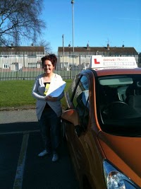 Drivecoach Driving School Peterborough 629033 Image 1
